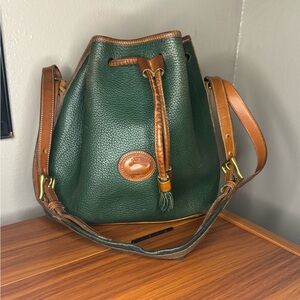 Vintage Dooney and Bourke bucket drawstring bag green all weather leather